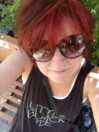 marylredred.jpg